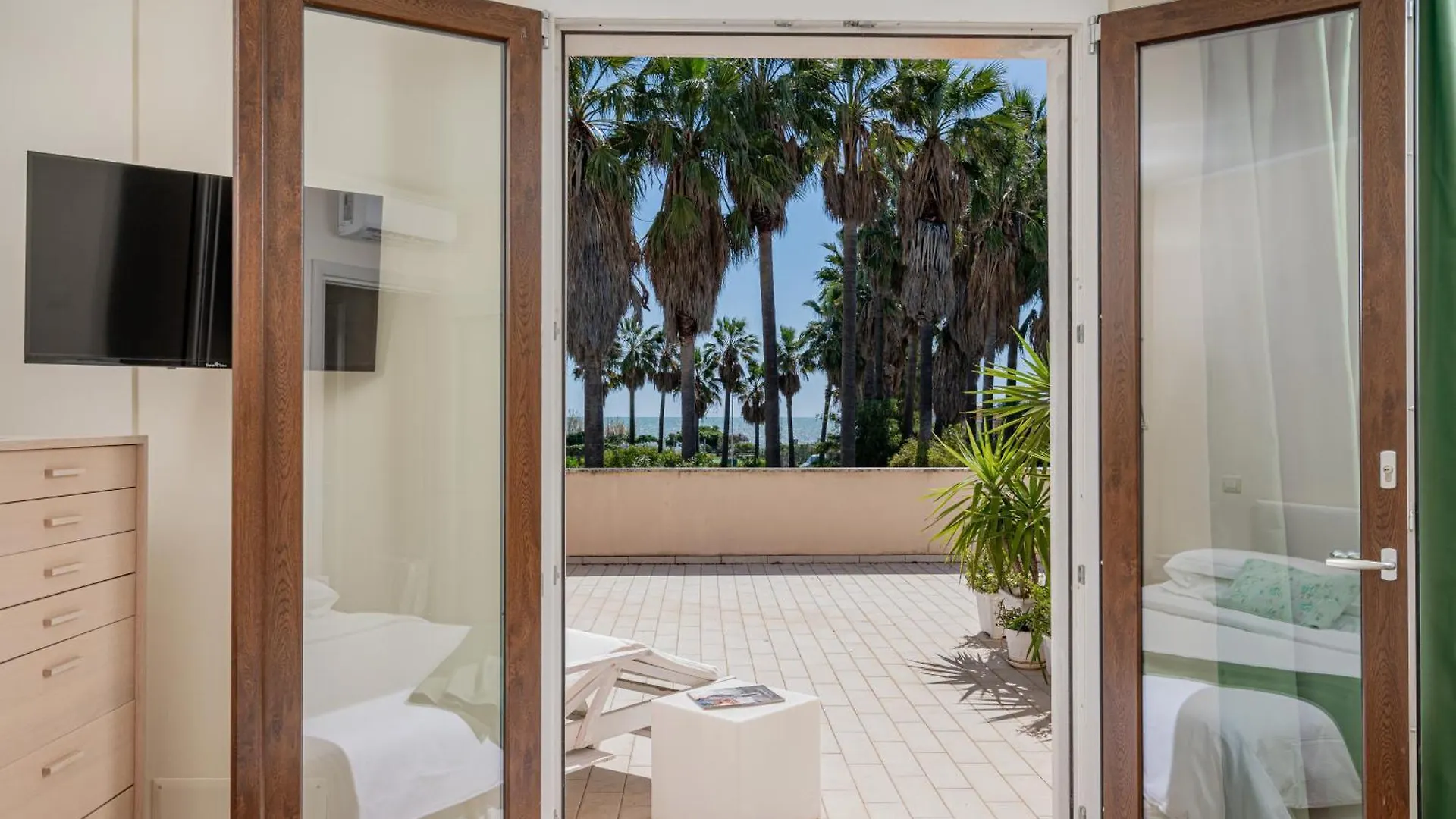 Residenze Su Loi Διαμέρισμα La Maddalena